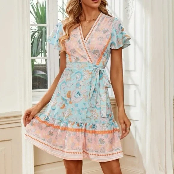 wrap dress pastel Pastel Palm Ceryes Wrap dress